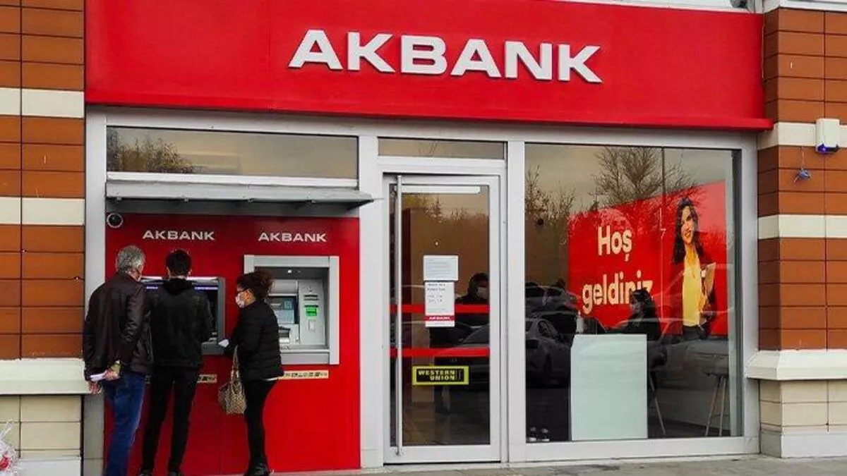 Akbank’tan ATM’den işlem yapacaklara önemli uyarı